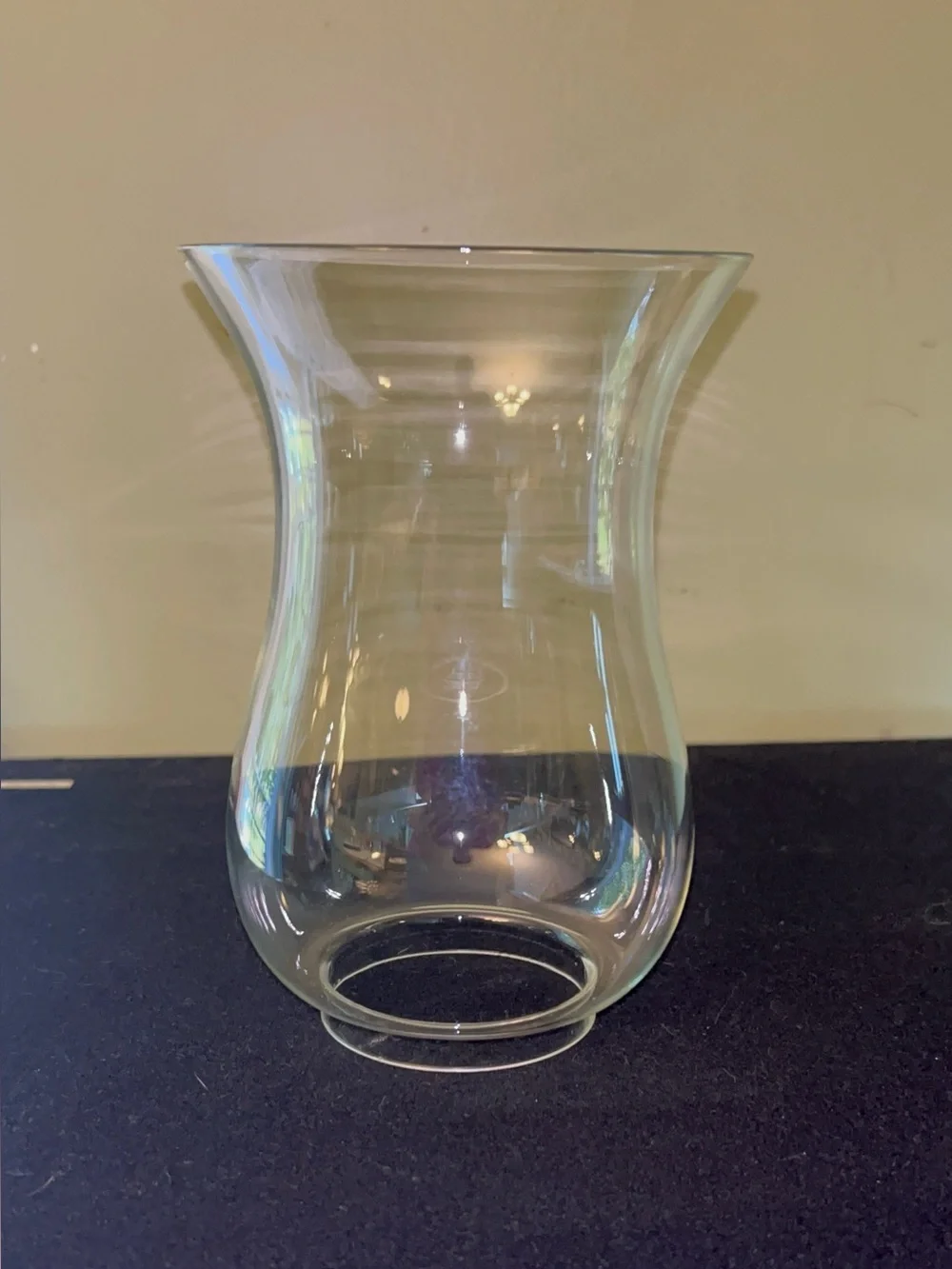 Clear Glass Hurricane lamp shade/ Chimney